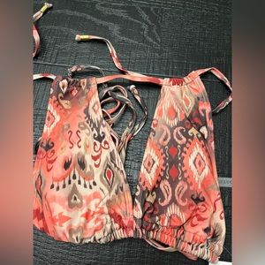 Cyn and Luca High Neck Halter Top. Size-S. Color-Morocco. New with Tags.